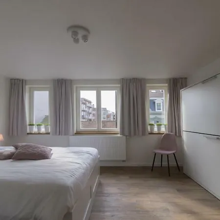 Huize Lily, 14p. Vakantiehuis Oostende